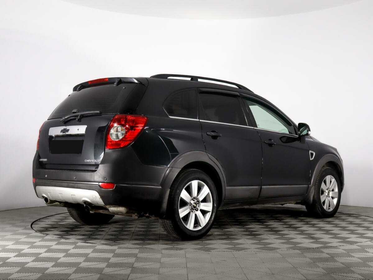 Chevrolet Captiva с пробегом — 2009 год. Фото: #4