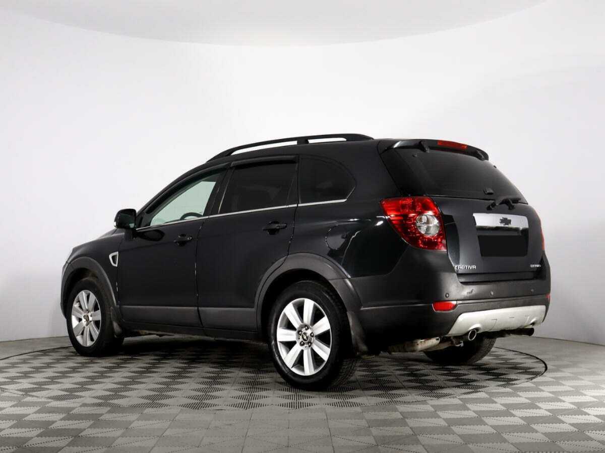 Chevrolet Captiva с пробегом — 2009 год. Фото: #6