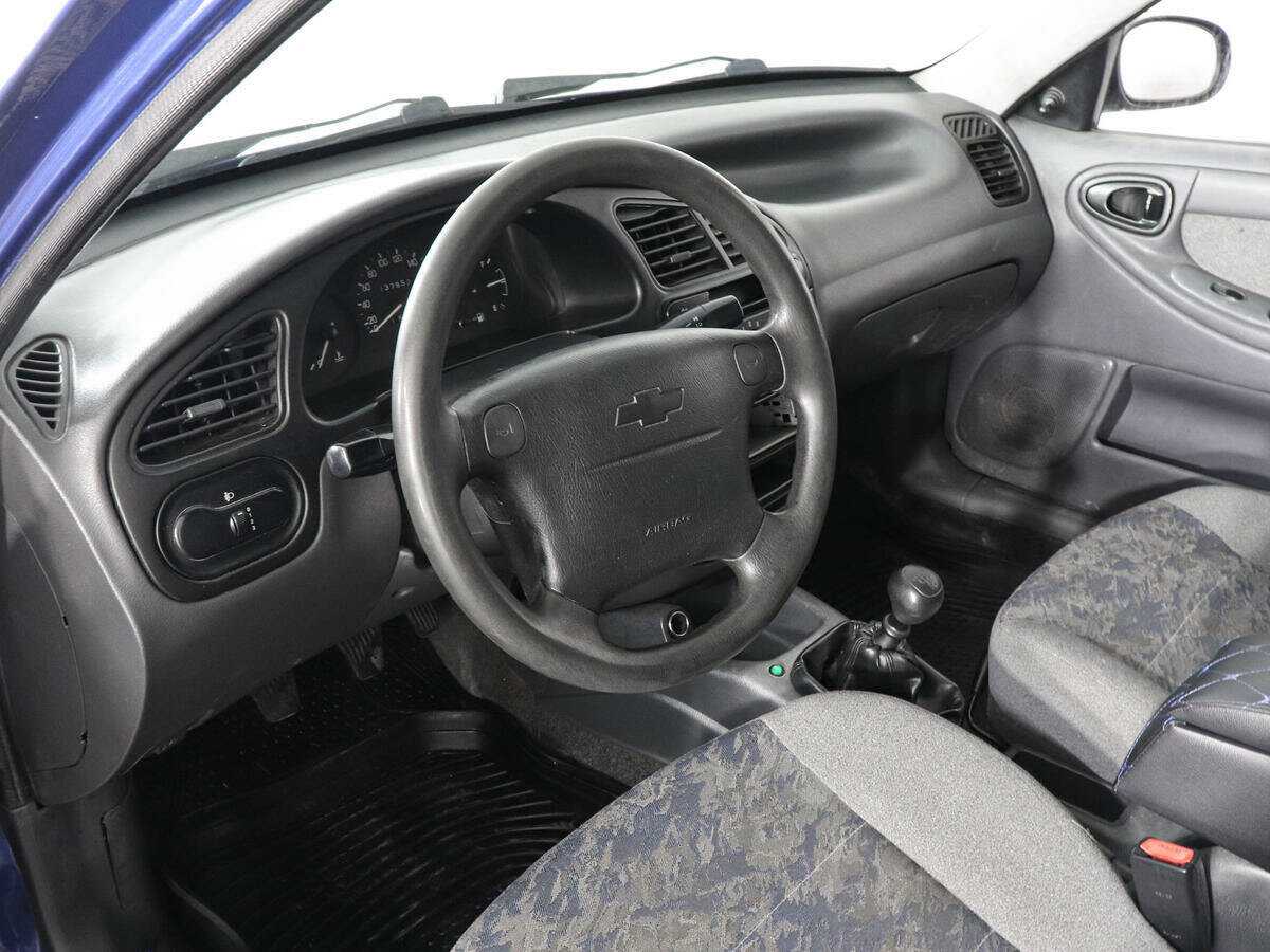 Chevrolet Lanos с пробегом — 2006 год. Фото: #4