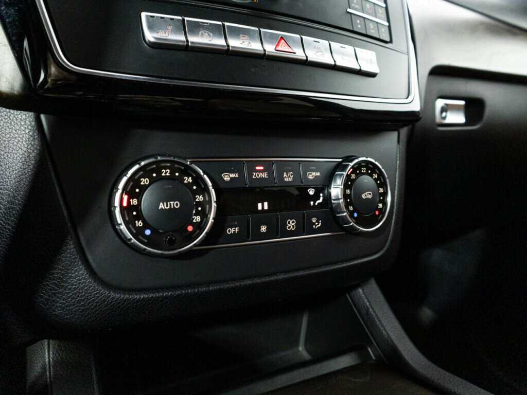 Mercedes-Benz GLE с пробегом — 2016 год. Фото: #17