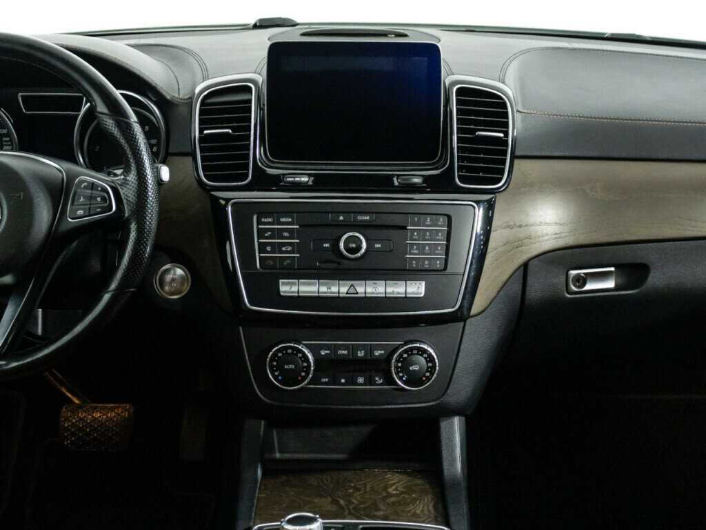 Mercedes-Benz GLE Coupe с пробегом — 2018 год. Фото: #13