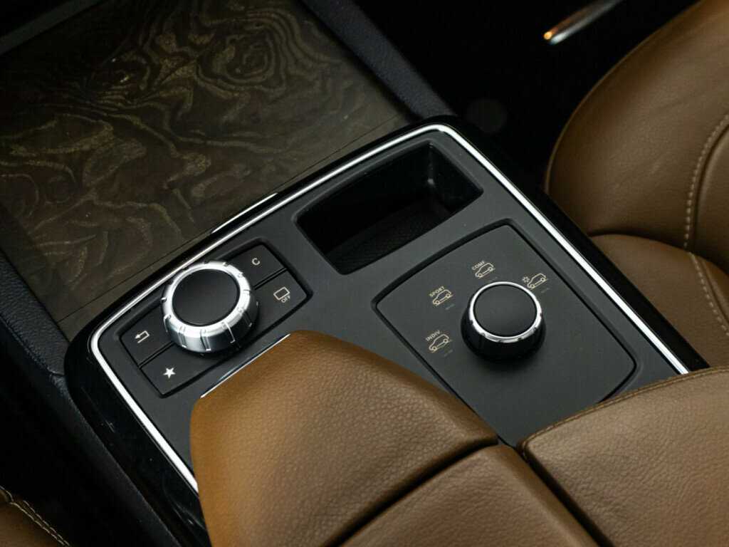 Mercedes-Benz GLE Coupe с пробегом — 2018 год. Фото: #20