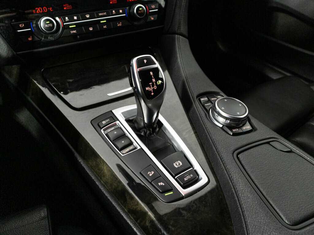 BMW 6 серии с пробегом — 2015 год. Фото: #16