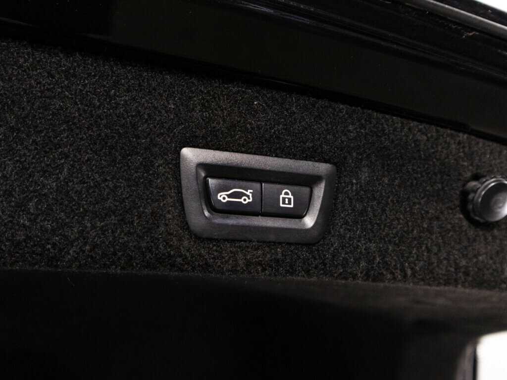 BMW 7 серии с пробегом — 2016 год. Фото: #15