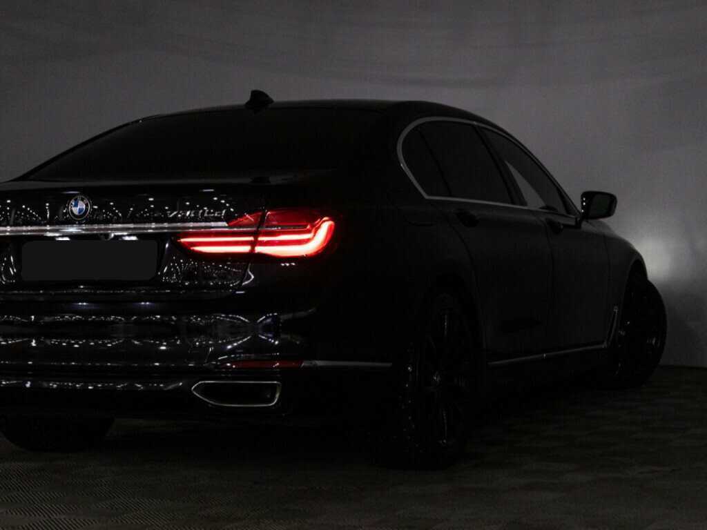 BMW 7 серии с пробегом — 2016 год. Фото: #27