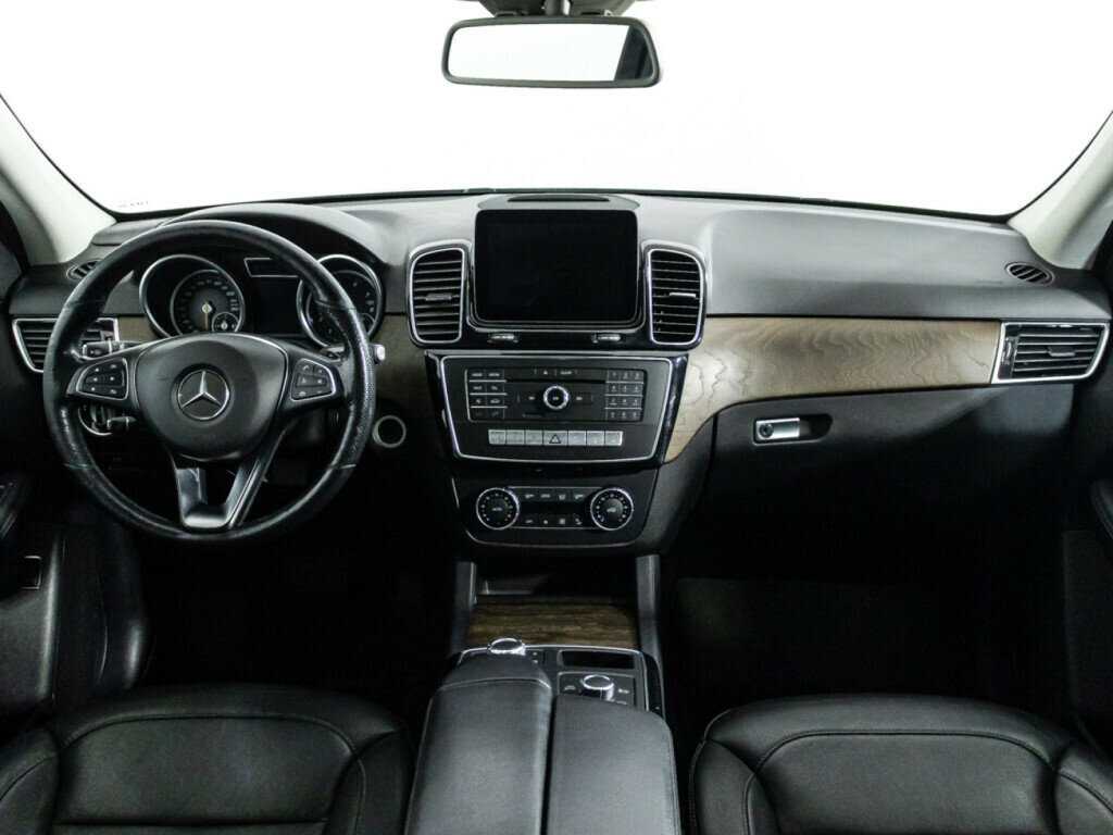 Mercedes-Benz GLE с пробегом — 2016 год. Фото: #12