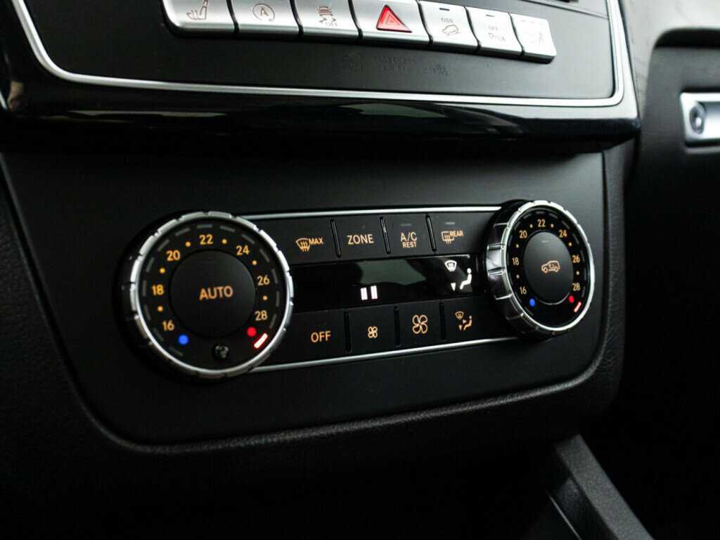 Mercedes-Benz GLE с пробегом — 2016 год. Фото: #17