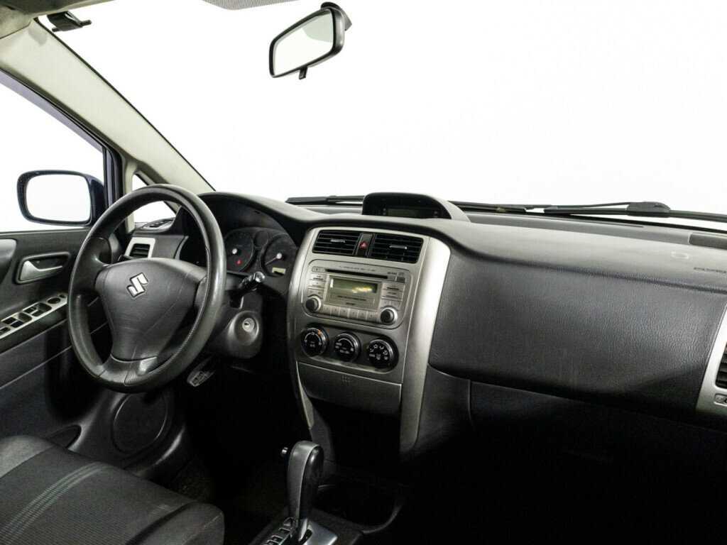 Suzuki Liana с пробегом — 2007 год. Фото: #8