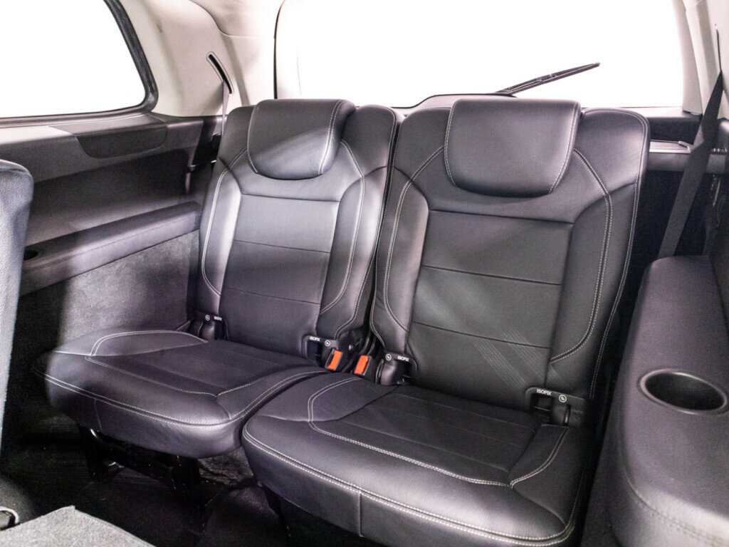 Mercedes-Benz GL-Класс с пробегом — 2014 год. Фото: #15