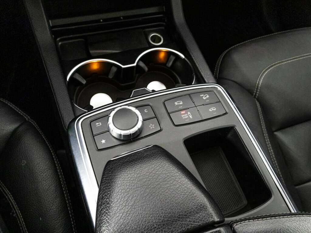 Mercedes-Benz GL-Класс с пробегом — 2014 год. Фото: #19