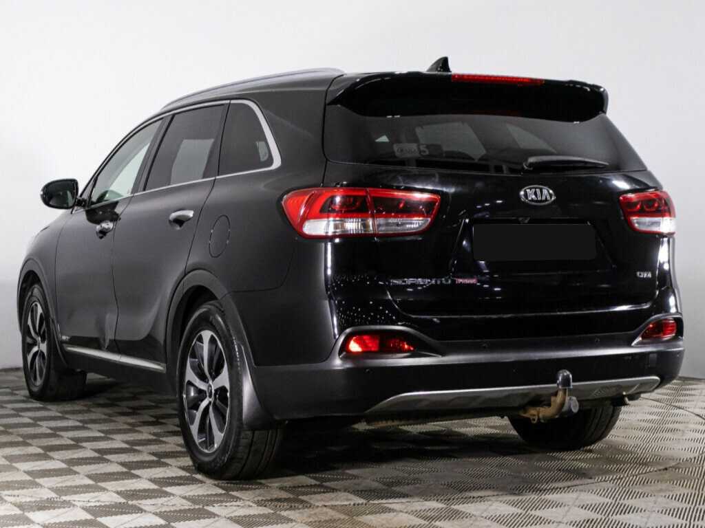 Kia Sorento с пробегом — 2016 год. Фото: #6
