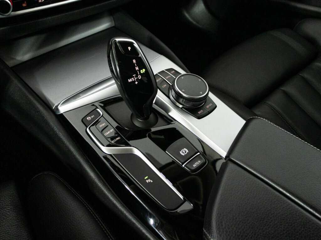 BMW 5 серии с пробегом — 2018 год. Фото: #18