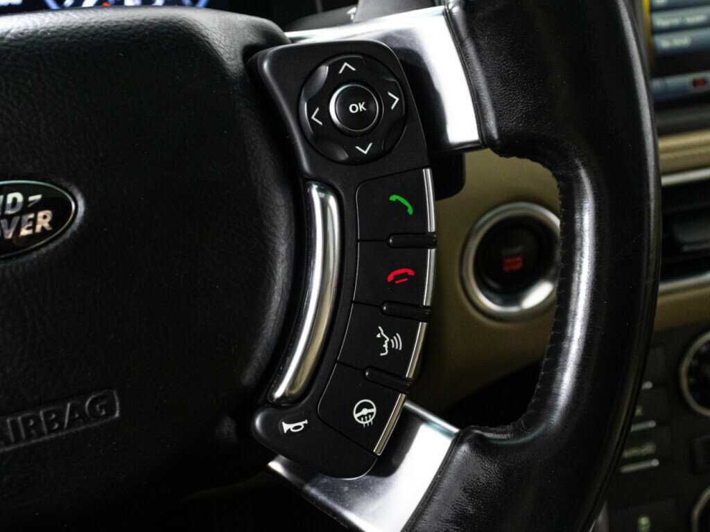 Land Rover Range Rover с пробегом — 2011 год. Фото: #20