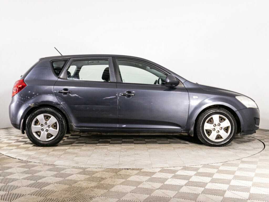 Kia Ceed с пробегом — 2008 год. Фото: #3