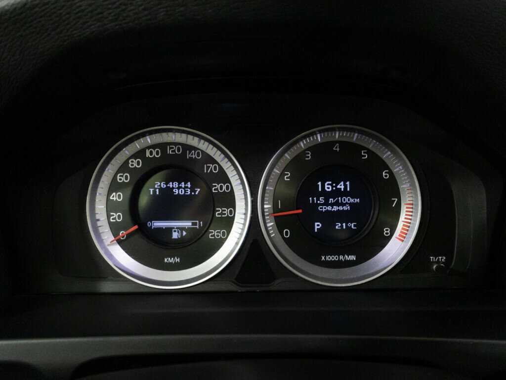 Volvo S60 с пробегом — 2011 год. Фото: #11