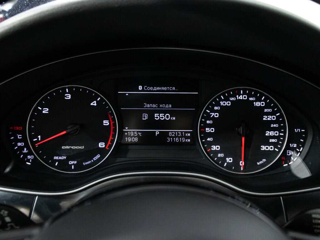 Audi A6 allroad с пробегом — 2015 год. Фото: #9
