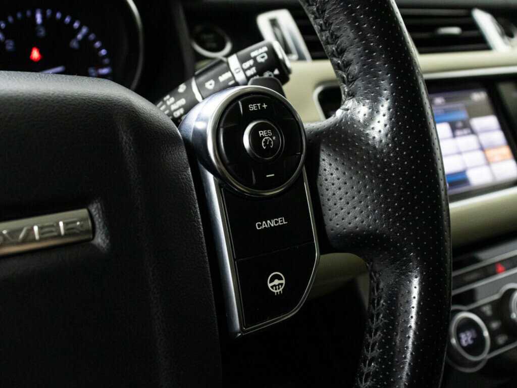 Land Rover Range Rover Sport с пробегом — 2013 год. Фото: #20