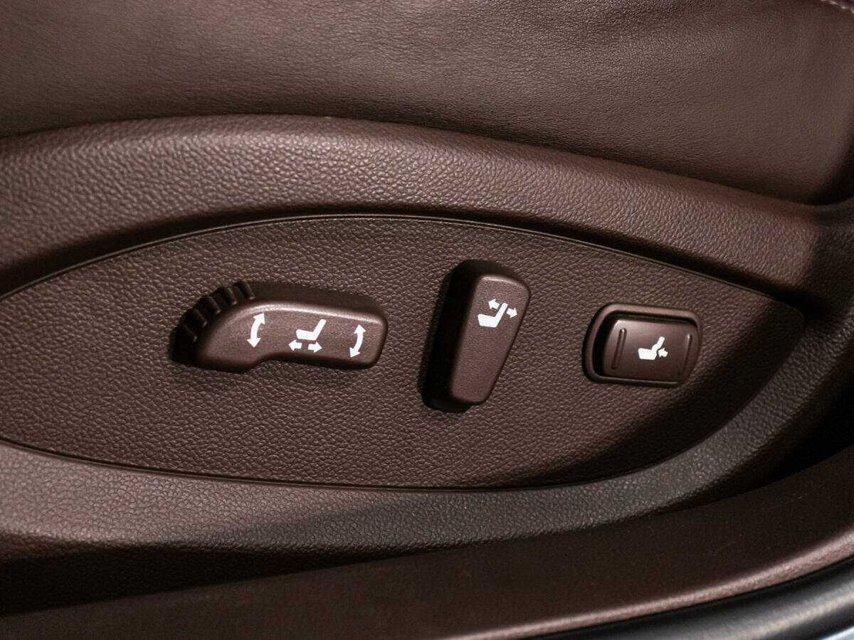 Infiniti EX с пробегом — 2008 год. Фото: #15