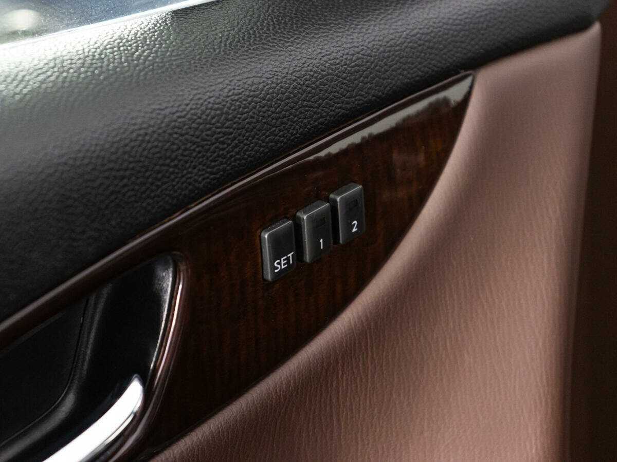 Infiniti EX с пробегом — 2008 год. Фото: #16