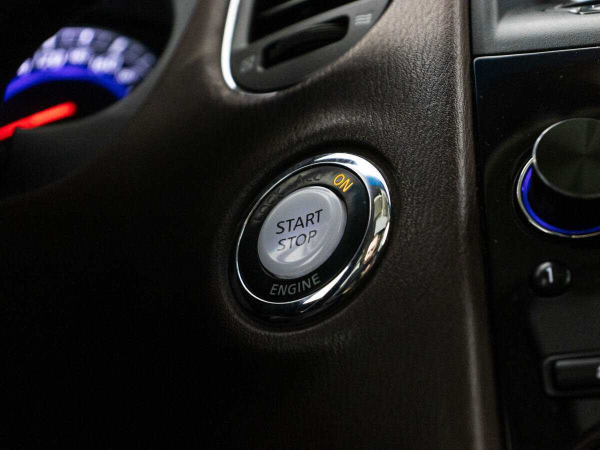 Infiniti EX с пробегом — 2008 год. Фото: #22