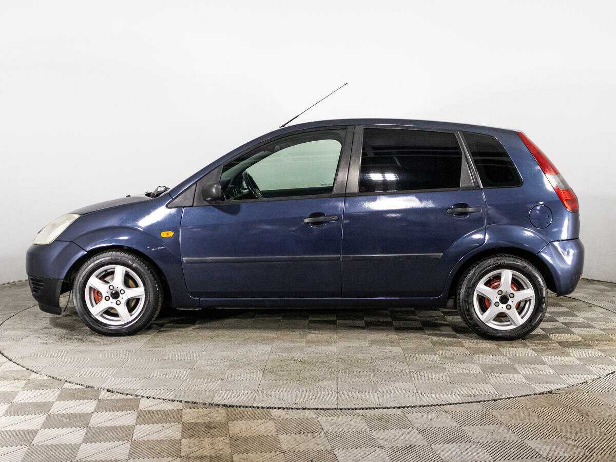 Ford Fiesta с пробегом — 2005 год. Фото: #7