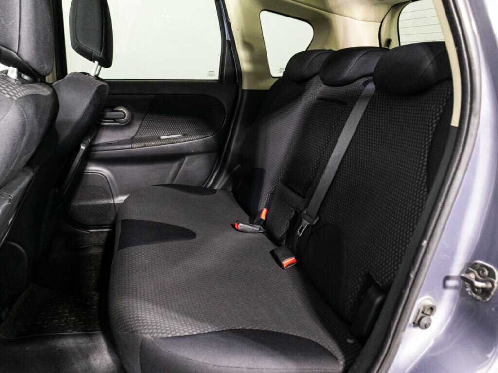 Nissan Note с пробегом — 2007 год. Фото: #9