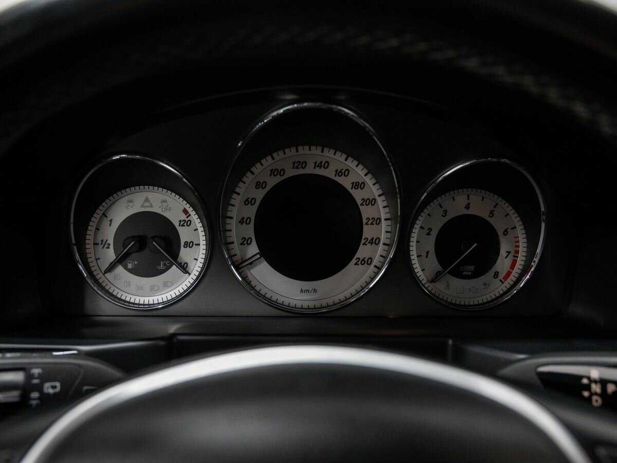 Mercedes-Benz GLK-Класс с пробегом — 2013 год. Фото: #17