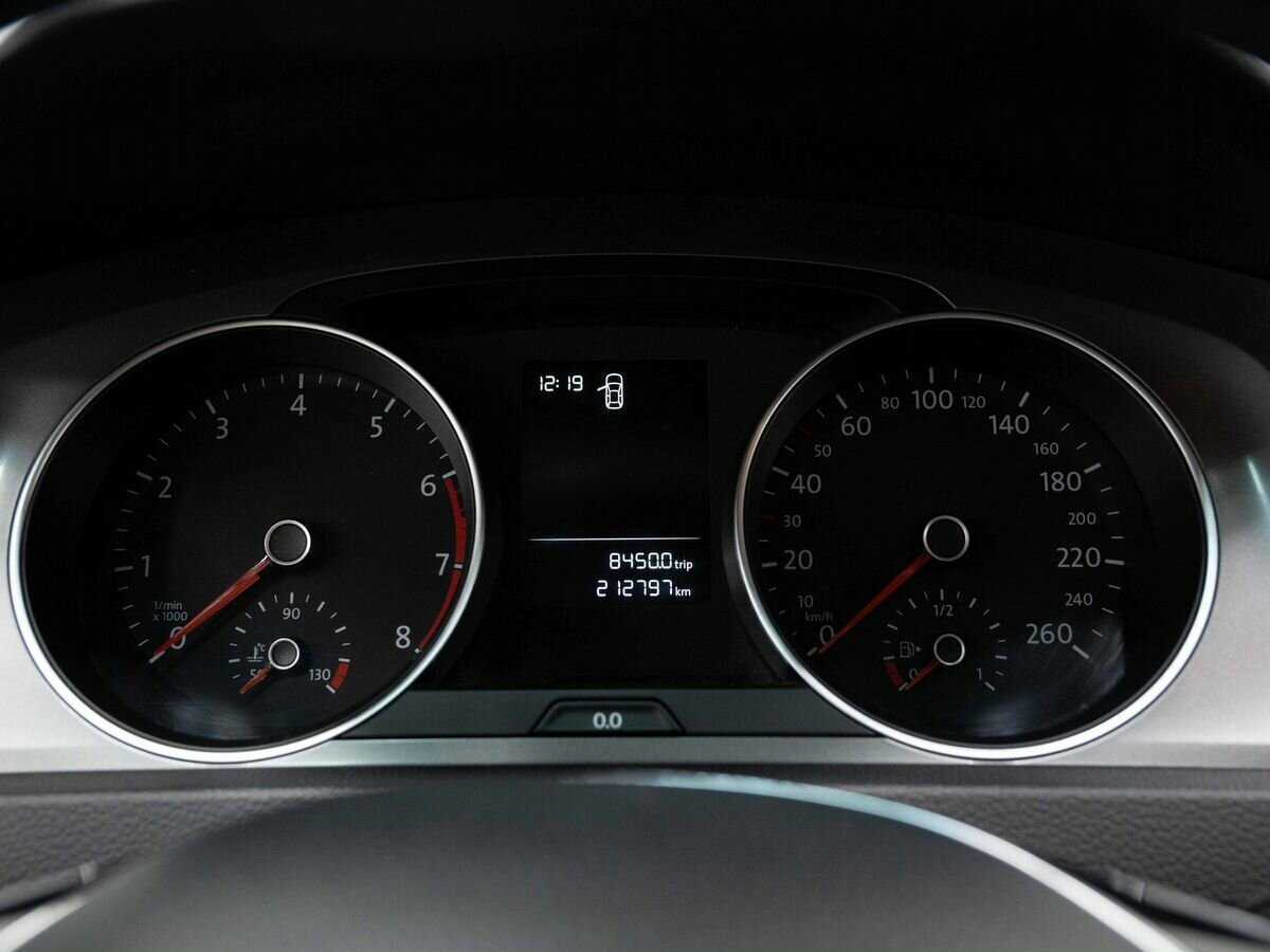 Volkswagen Golf с пробегом — 2013 год. Фото: #16