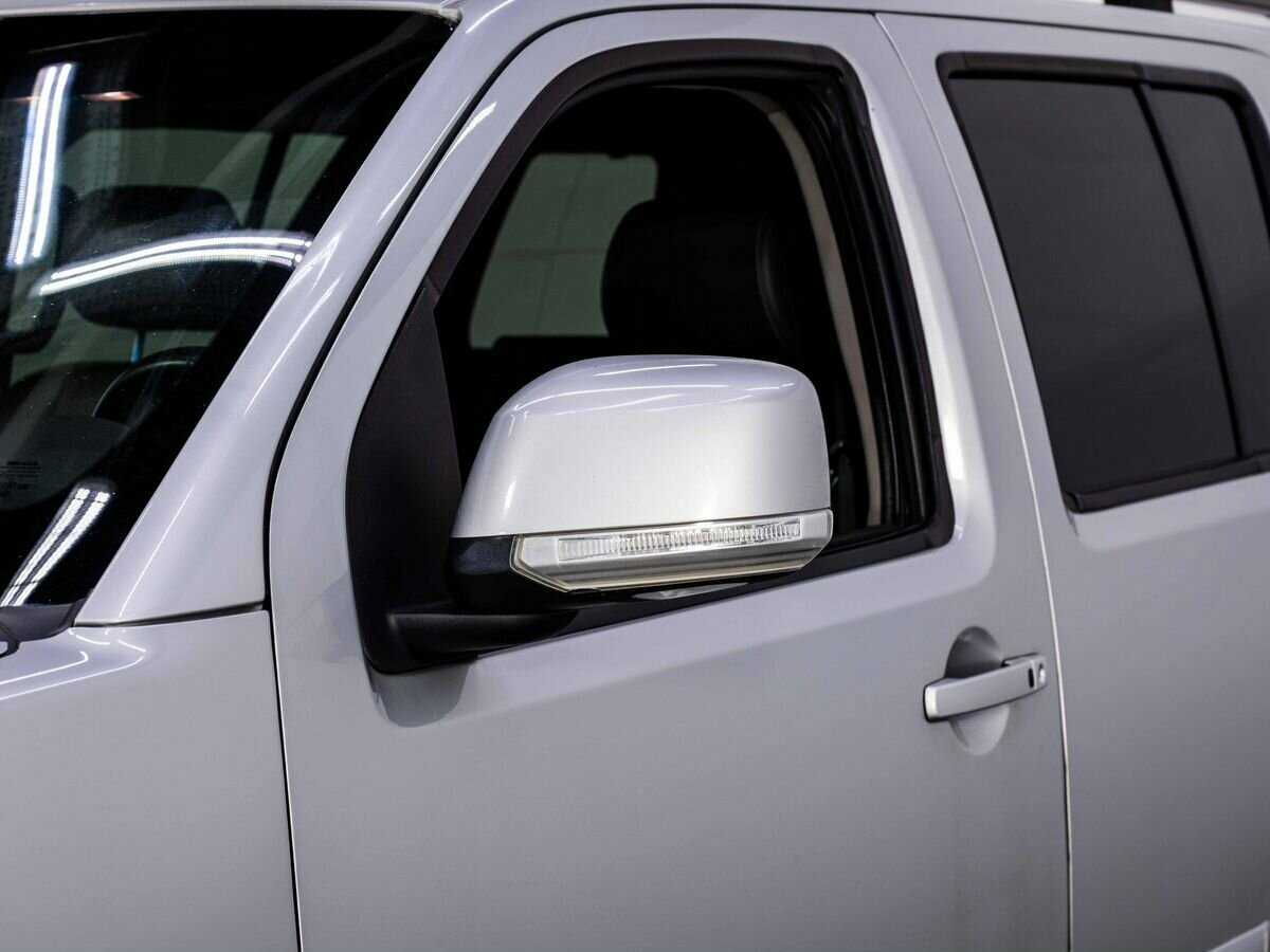 Nissan Pathfinder с пробегом — 2010 год. Фото: #6