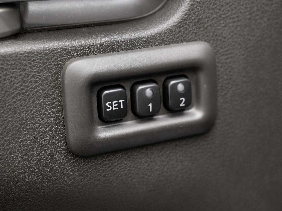 Nissan Pathfinder с пробегом — 2010 год. Фото: #19