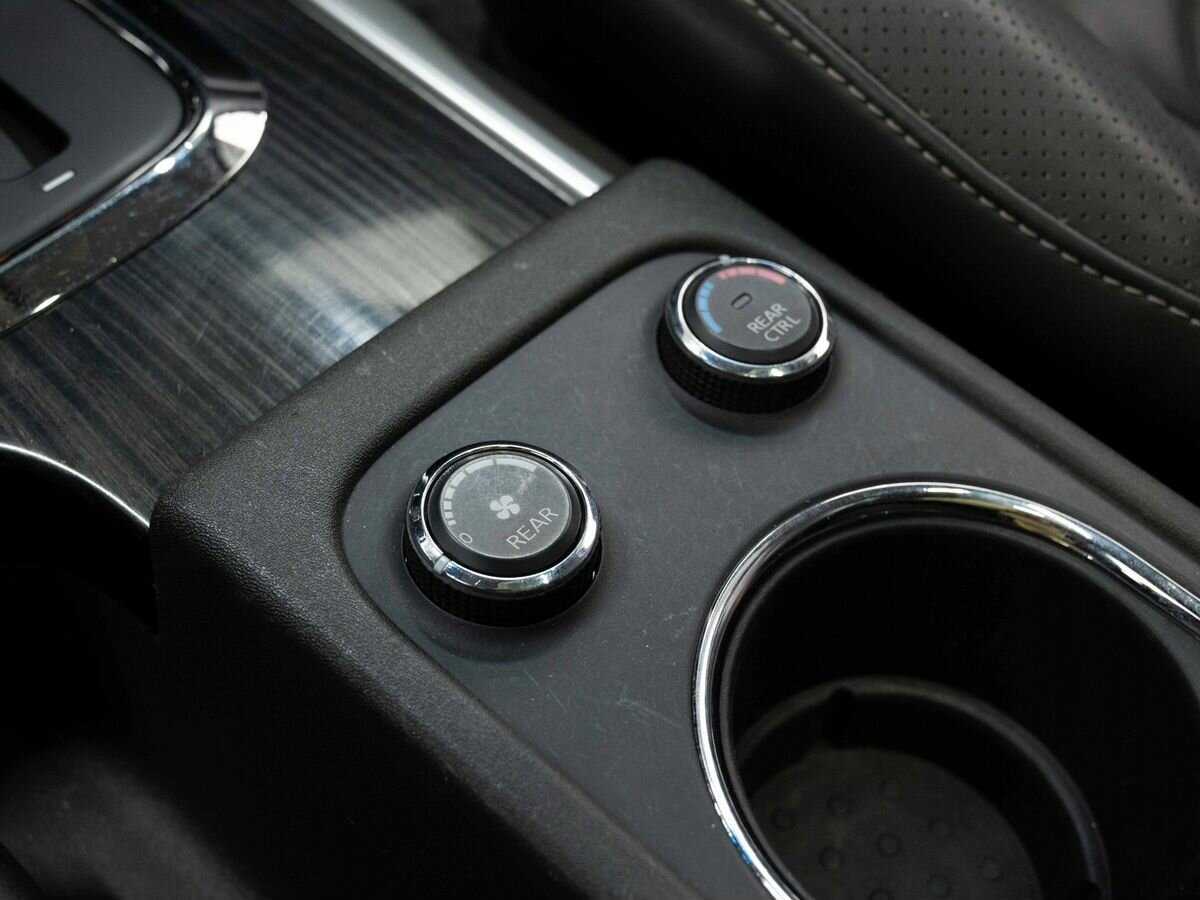 Nissan Pathfinder с пробегом — 2010 год. Фото: #27