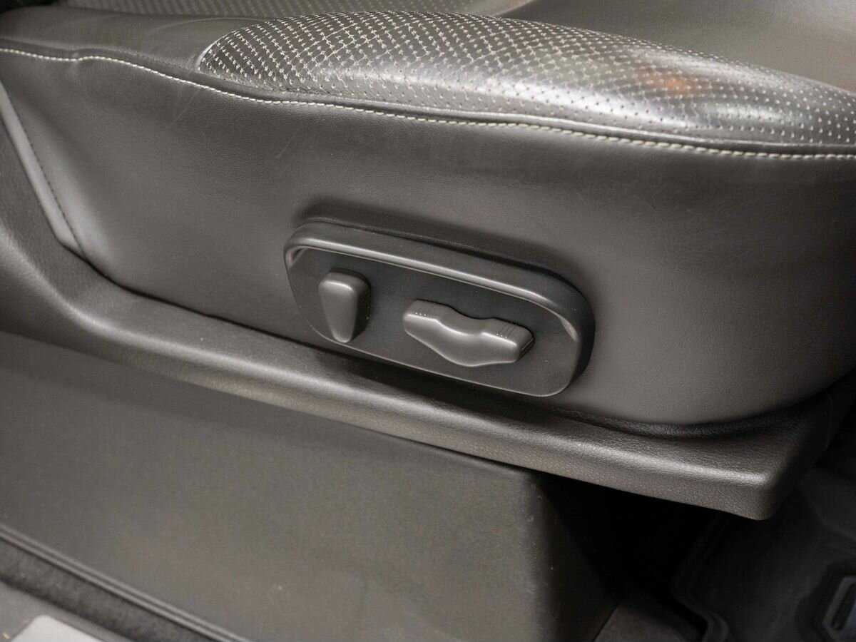 Nissan Pathfinder с пробегом — 2010 год. Фото: #28