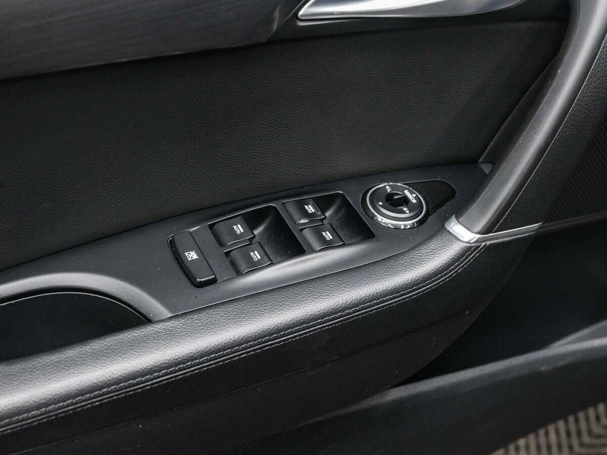 Hyundai i40 с пробегом — 2016 год. Фото: #15