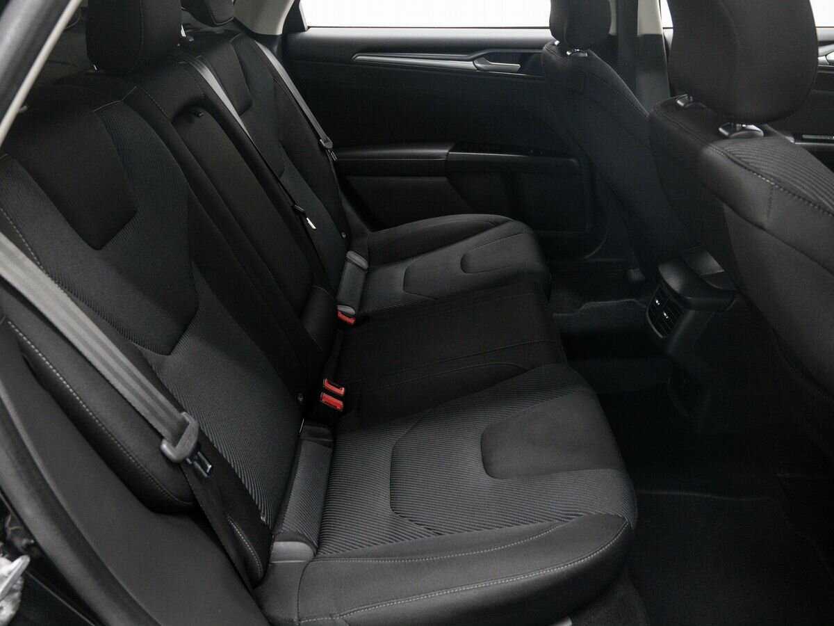 Ford Mondeo с пробегом — 2017 год. Фото: #9