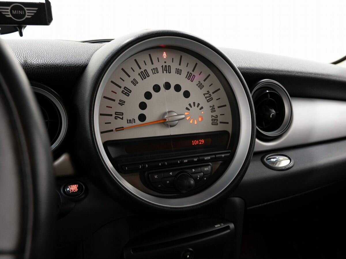 Mini Hatch с пробегом — 2011 год. Фото: #14