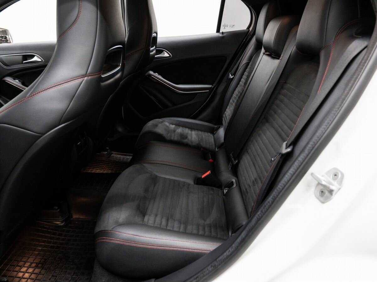 Mercedes-Benz GLA с пробегом — 2016 год. Фото: #13