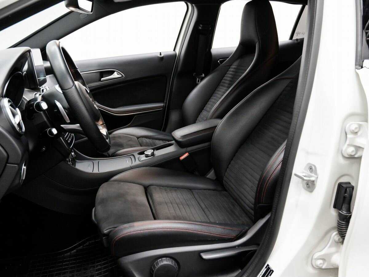 Mercedes-Benz GLA с пробегом — 2016 год. Фото: #15