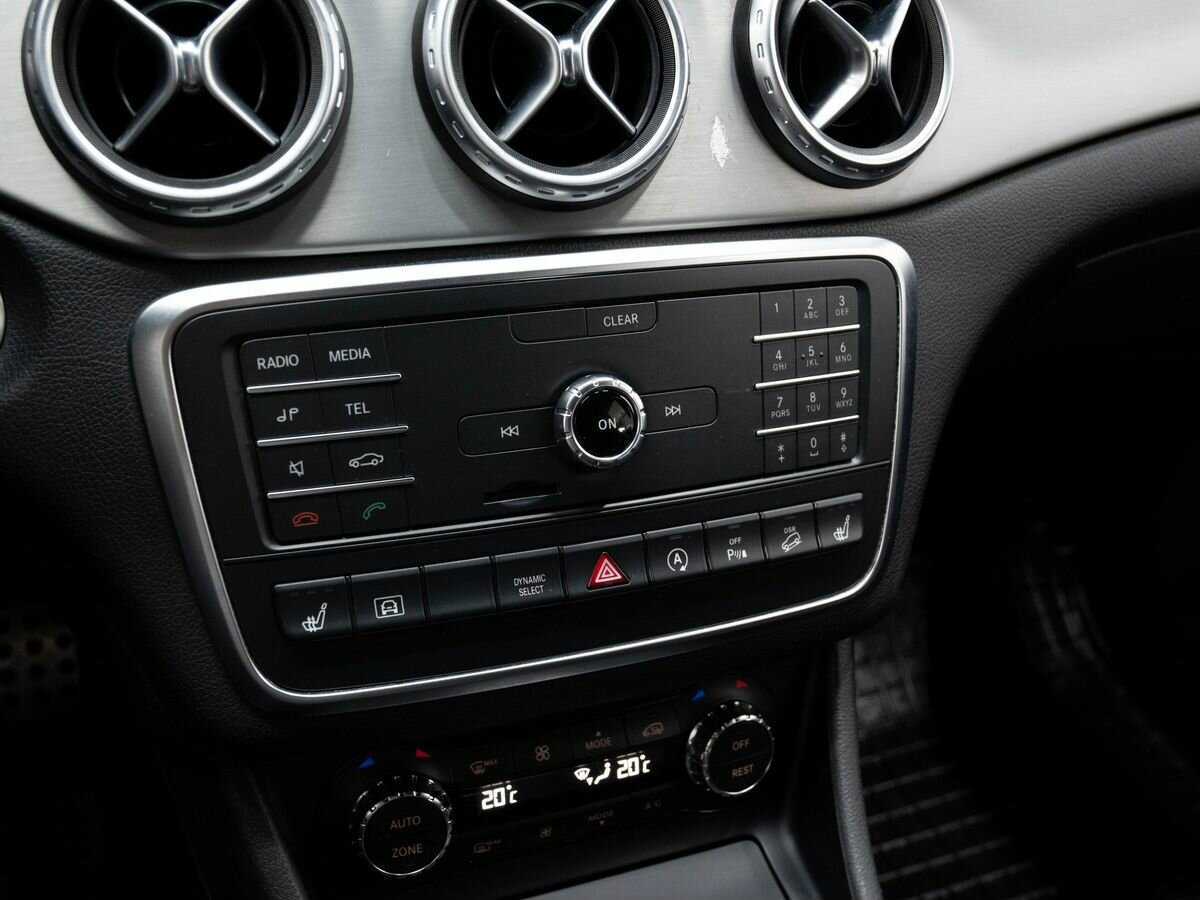 Mercedes-Benz GLA с пробегом — 2016 год. Фото: #19