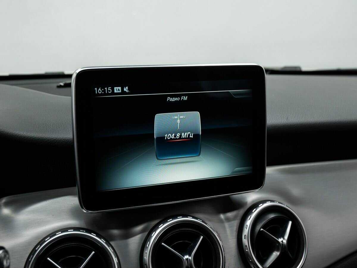 Mercedes-Benz GLA с пробегом — 2016 год. Фото: #20