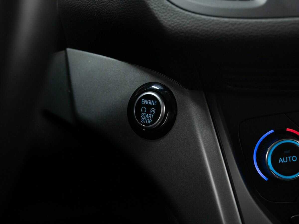 Ford Kuga с пробегом — 2019 год. Фото: #17