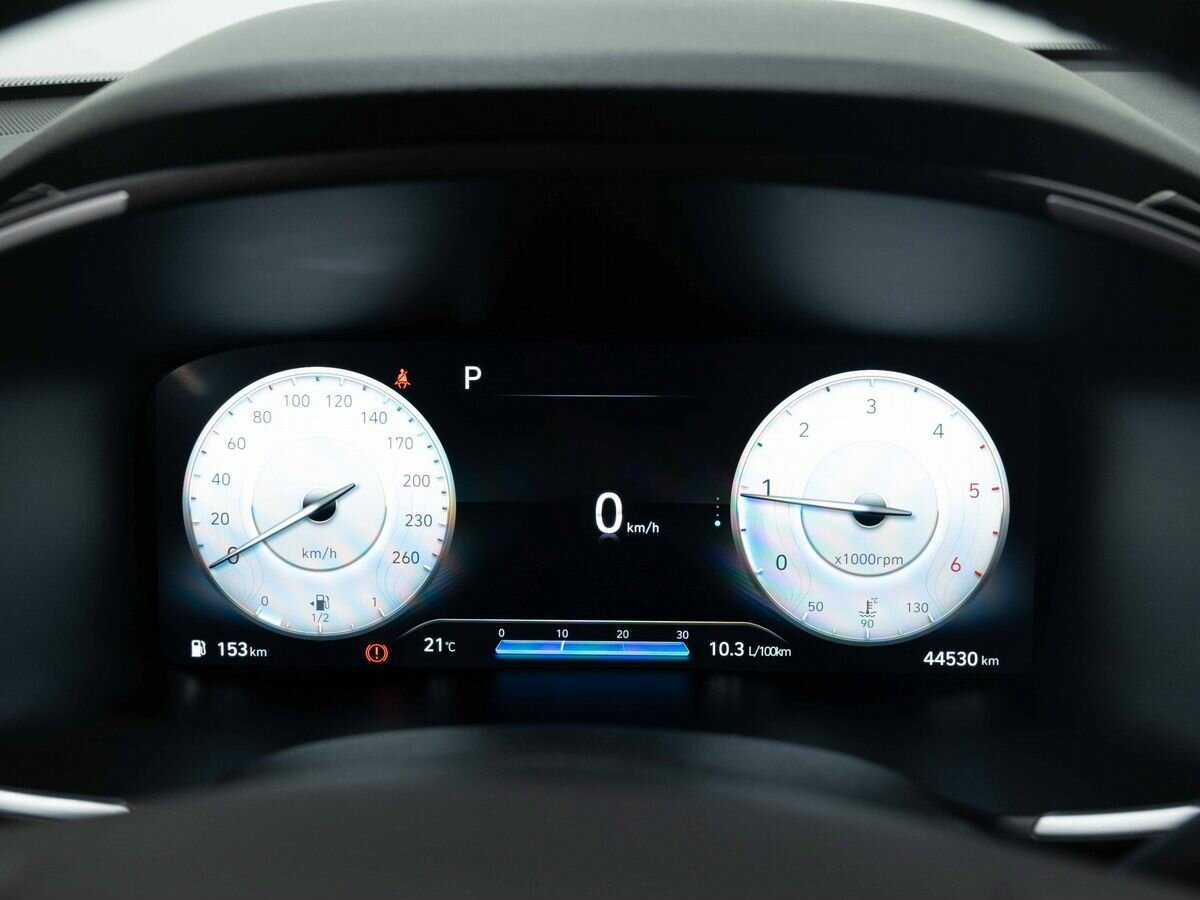 Hyundai Santa Fe с пробегом — 2021 год. Фото: #18