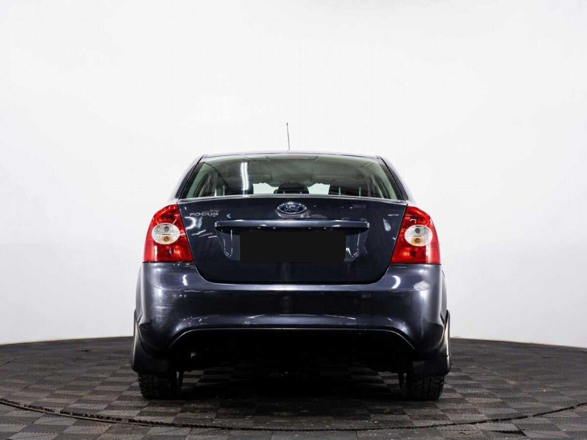 Ford Focus с пробегом — 2010 год. Фото: #4