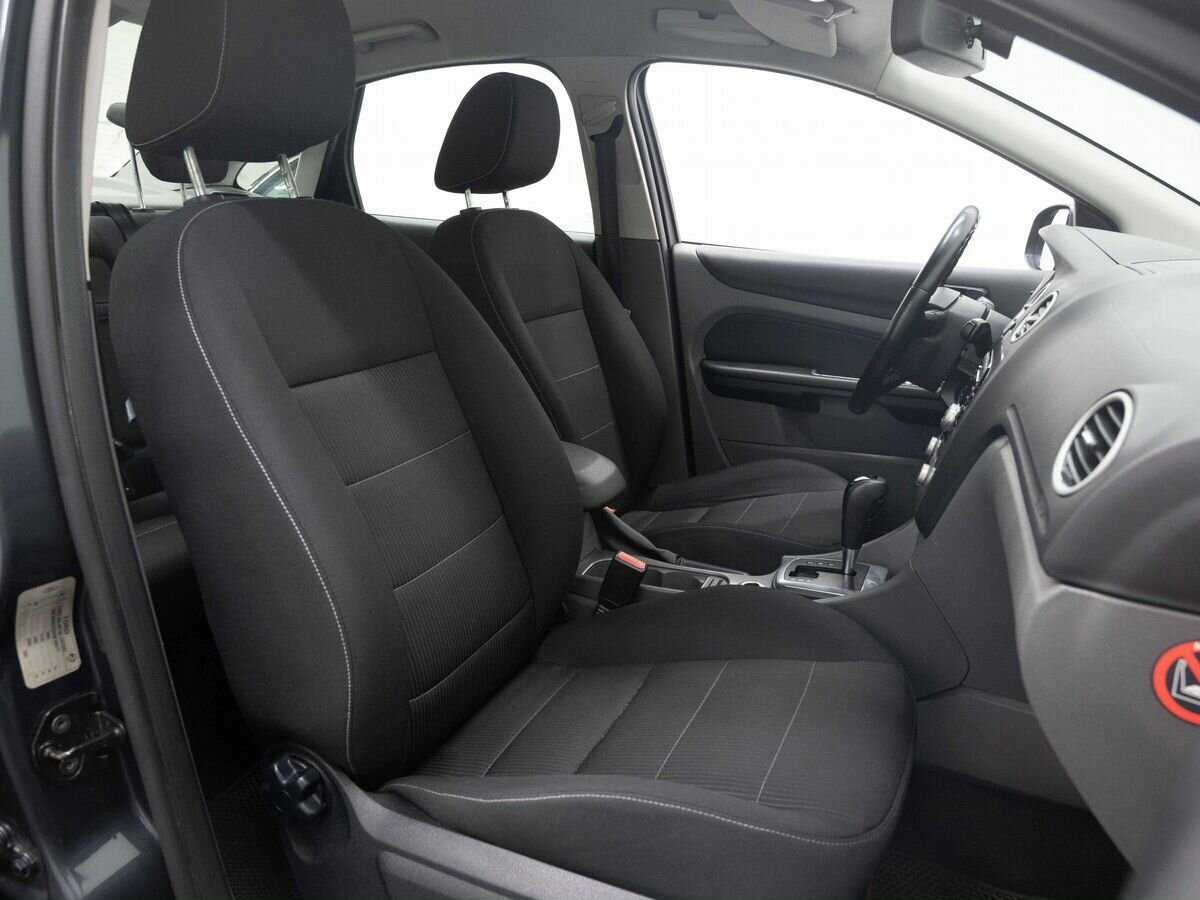 Ford Focus с пробегом — 2010 год. Фото: #12