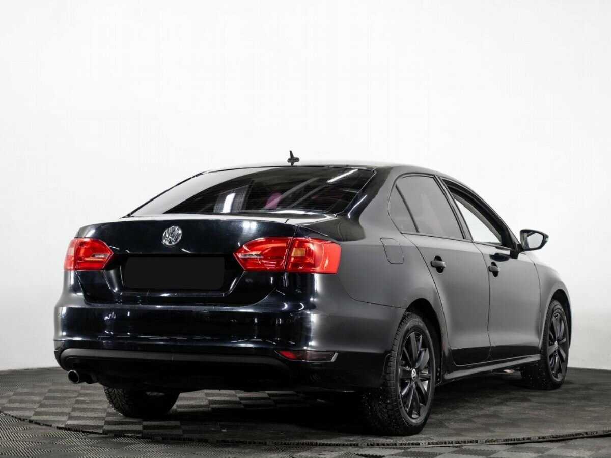 Volkswagen Jetta с пробегом — 2013 год. Фото: #3