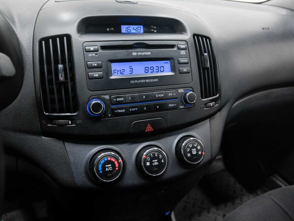 Hyundai Elantra с пробегом — 2007 год. Фото: #18