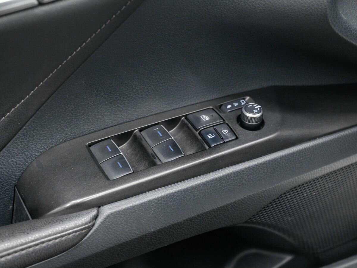 Toyota Camry с пробегом — 2022 год. Фото: #15