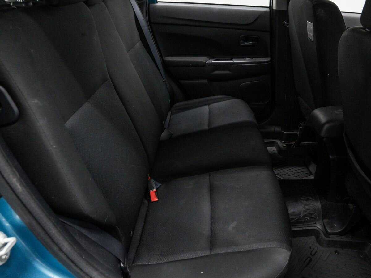 Mitsubishi ASX с пробегом — 2010 год. Фото: #9