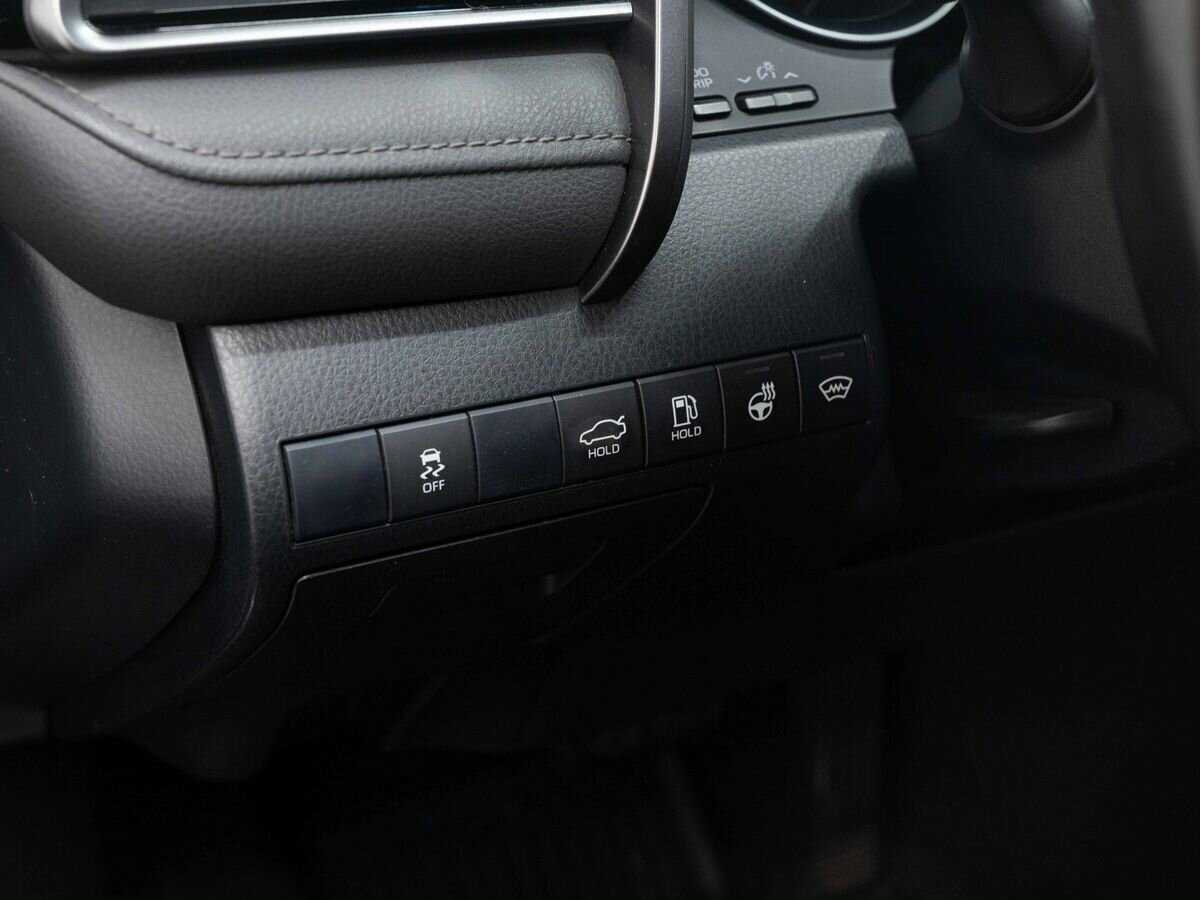 Toyota Camry с пробегом — 2021 год. Фото: #20