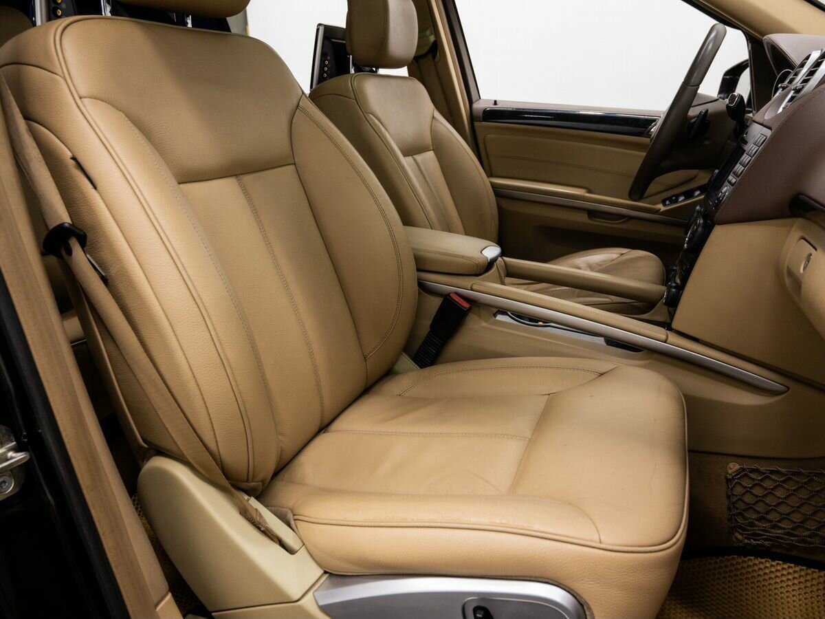 Mercedes-Benz GL-Класс с пробегом — 2011 год. Фото: #8