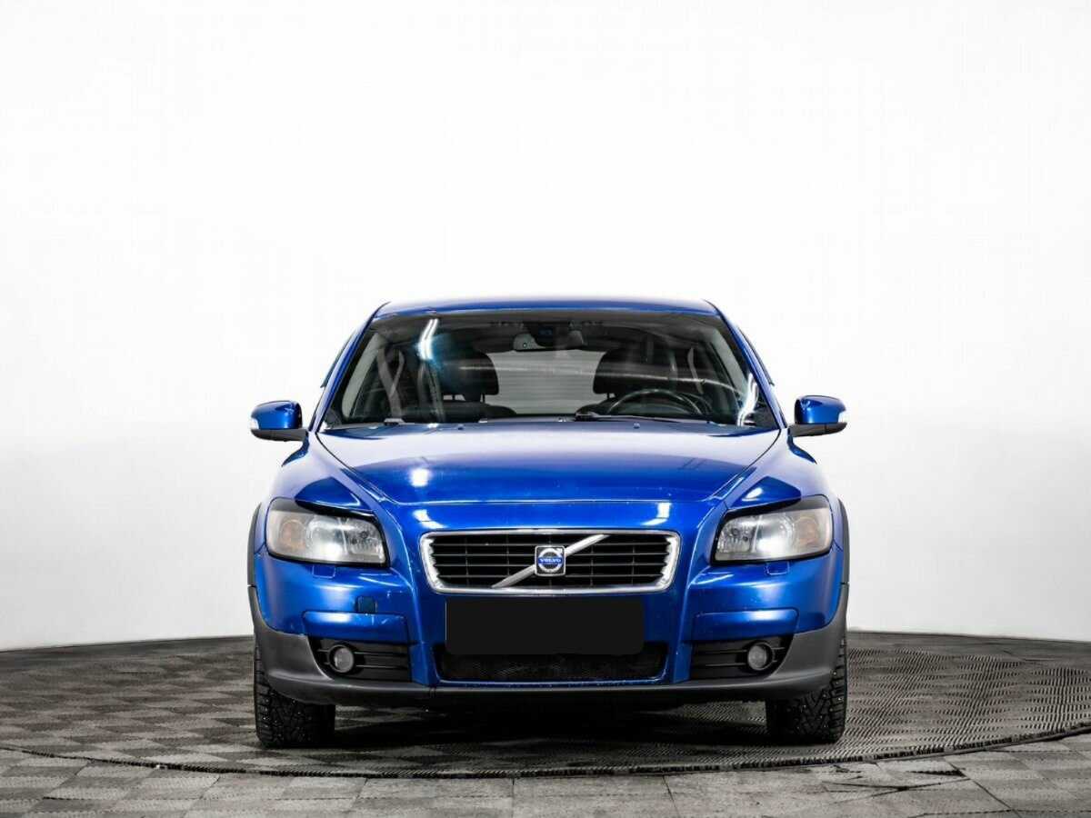 Volvo C30 с пробегом — 2008 год. Фото: #1